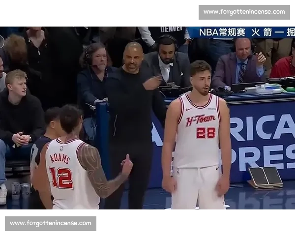 技犯风波引爆赛场争议裁判尺度与球员情绪的连锁反应对联赛公信力的考验